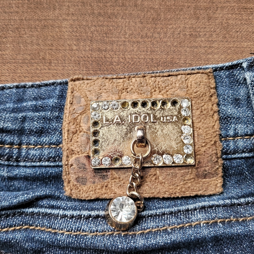 Jeans - Picture 3 of 4